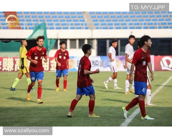 河床U19对决法兰克福U19青年足球赛精彩回顾与分析